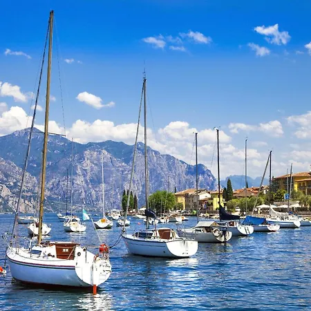 Oasi With Private Pool - Happy * Sirmione